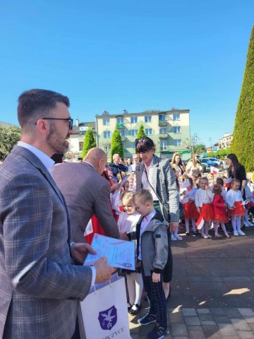 b_1024_768_0_00_images_2023_2024_Zerowki_Flaga_441224575_901582168436399_2261051709420042515_n